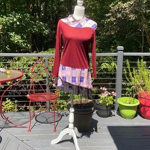 Cool angled shirt with lace